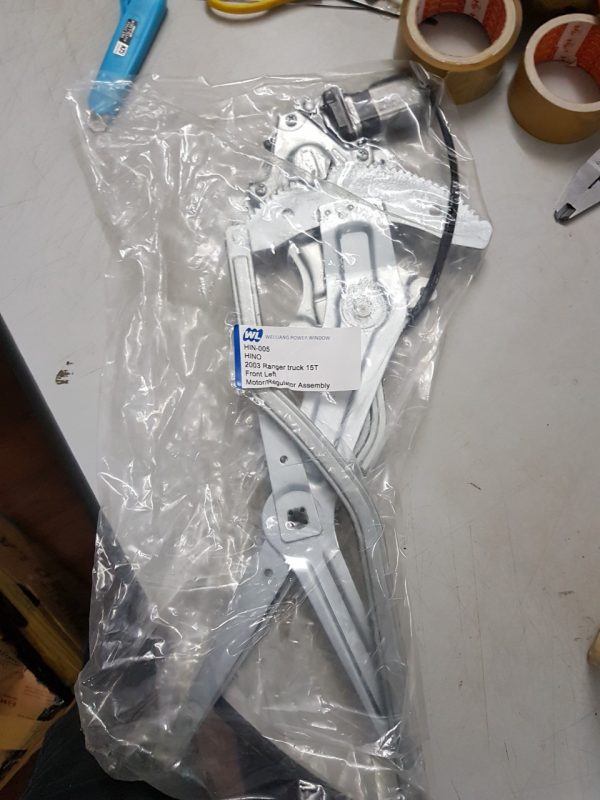 Compa-kinh-dien- Hino500