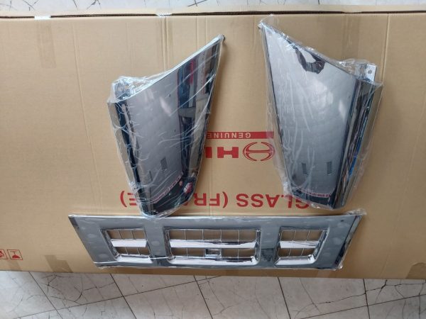 op-trang-tri-ma-ISUZU